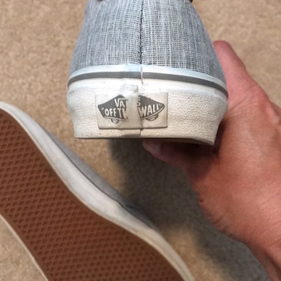 Vans - Picture 5 of 6